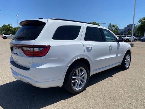Used 2025 Dodge Durango GT AWD/4WD image 4