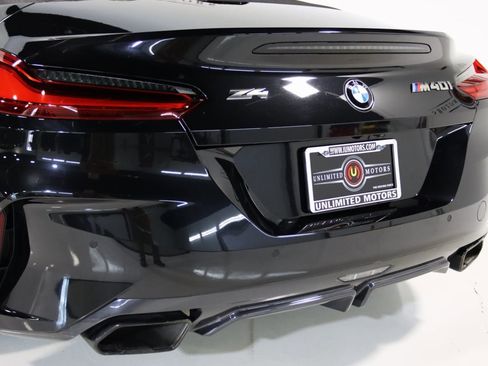 Used 2024 BMW Z4 M40i w/ Premium Package image 63