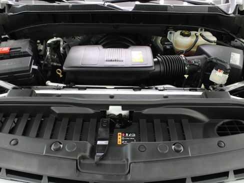 Used 2020 Chevrolet Silverado 1500 RST AWD/4WD image 79