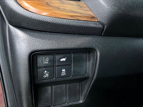 Used 2018 Honda CR-V Touring image 36