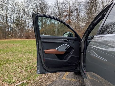 Used 2021 Audi Q3 2.0T Premium w/ Convenience Package image 10