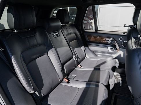 Used 2018 Land Rover Range Rover HSE AWD/4WD image 25