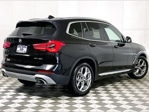 Used 2023 BMW X3 sDrive30i w/ Premium Package image 12