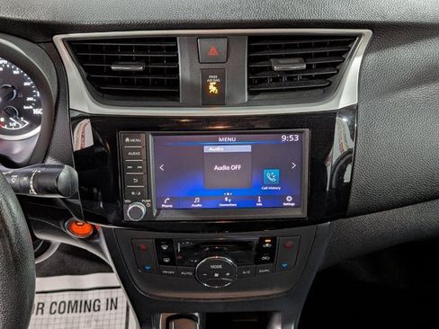 Used 2019 Nissan Sentra SV image 37