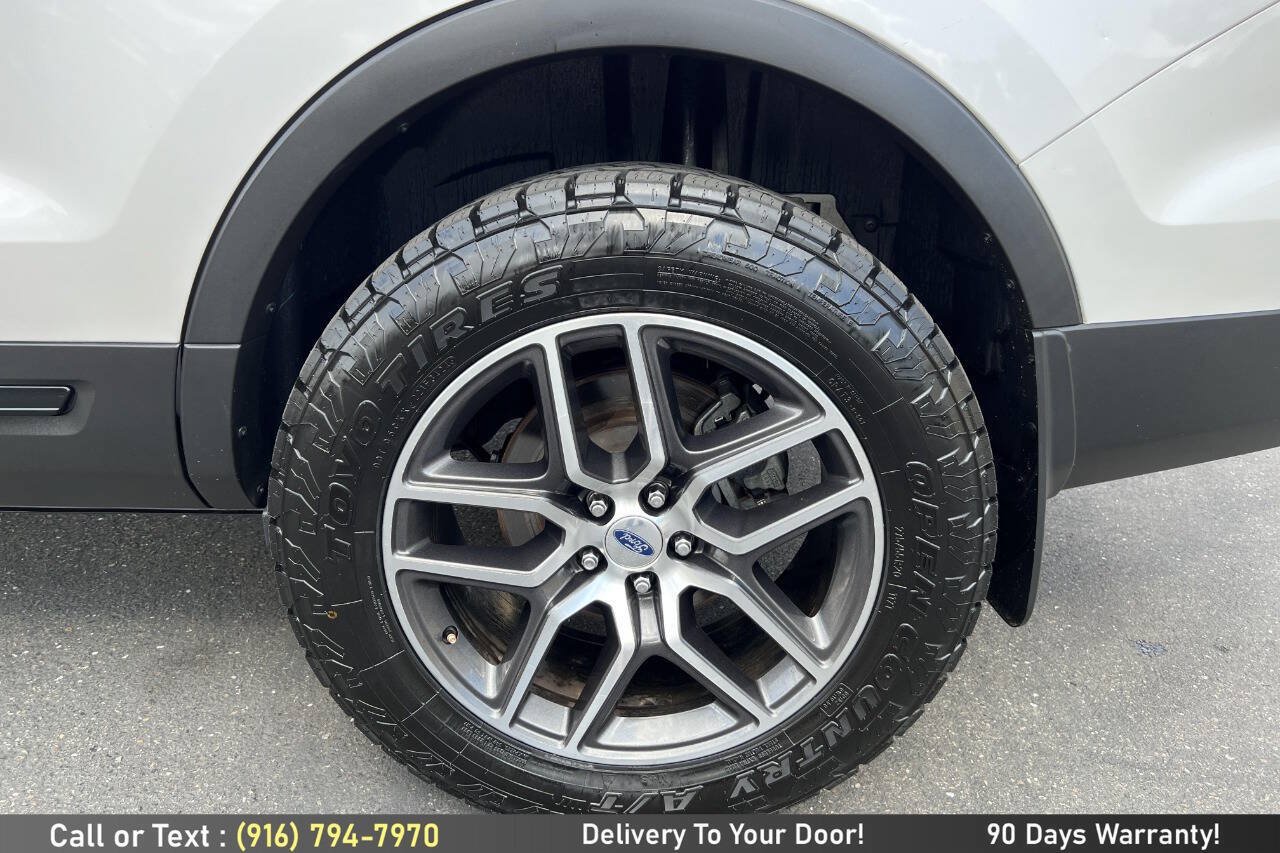 Used 2016 Ford Explorer Sport w/ Equipment Group 401A AWD/4WD image 10