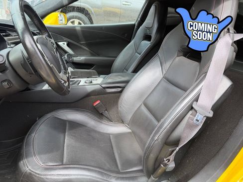 Used 2015 Chevrolet Corvette Z06 w/ 3LZ Preferred Equipment Group RWD image 13