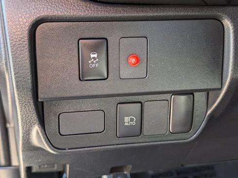 Used 2022 Toyota Tacoma SR RWD image 12
