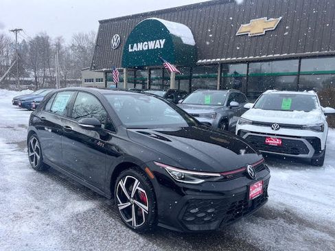 New 2026 Volkswagen GTI SE image 1