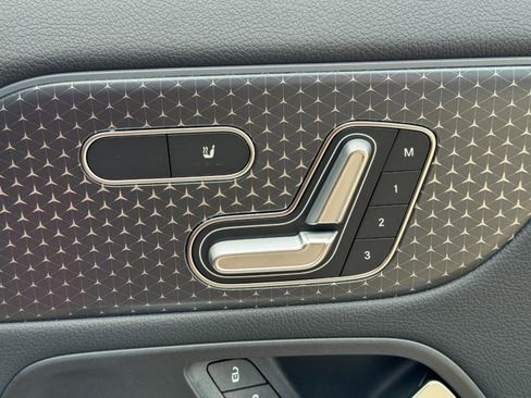 New 2026 Mercedes-Benz GLA 250 4MATIC image 24