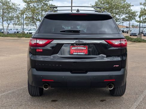 Used 2021 Chevrolet Traverse RS image 5