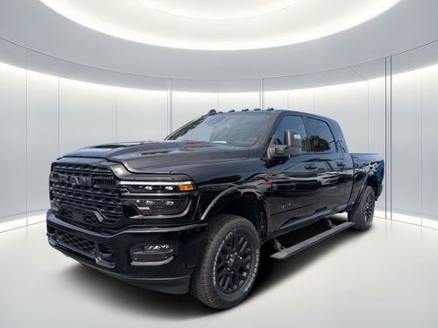 New 2026 RAM 2500 Limited AWD/4WD image 7