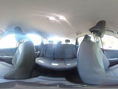 Used 2025 Kia K4 LXS image 41