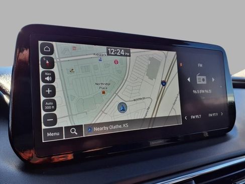 Used 2023 Hyundai Santa Fe SEL image 7