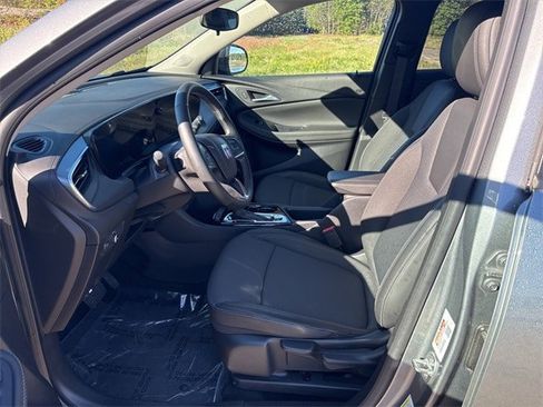 Used 2024 Buick Encore GX Preferred image 11