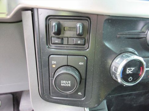 Used 2021 Ford F150 XLT w/ Equipment Group 302A High image 26