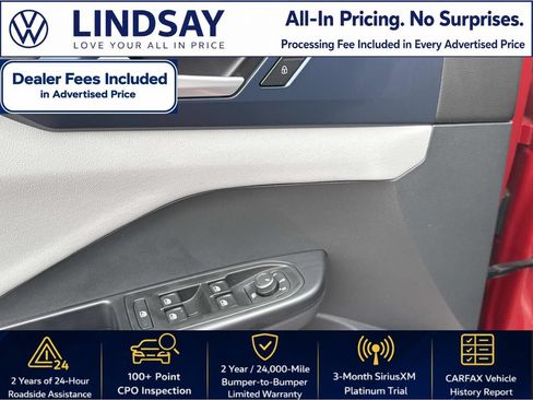Used 2023 Volkswagen Taos SE w/ Panoramic Sunroof Package AWD/4WD image 19