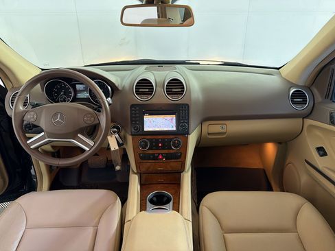 Used 2009 Mercedes-Benz ML 320 BlueTEC 4MATIC image 16