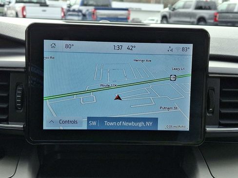 Certified 2023 Ford Explorer XLT w/ Equipment Group 202A image 19