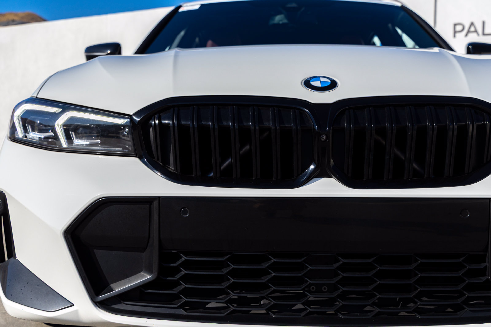 Certified 2024 BMW 330i Sedan w/ M Sport Package RWD image 9
