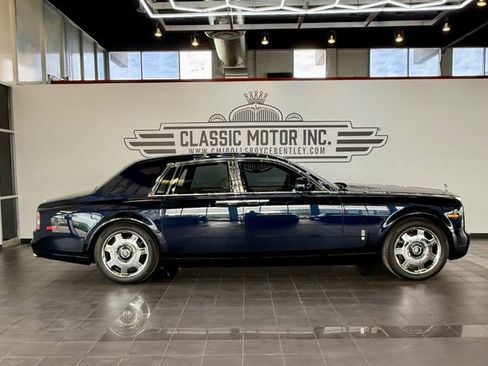 Used 2009 Rolls-Royce Phantom Sedan RWD image 3