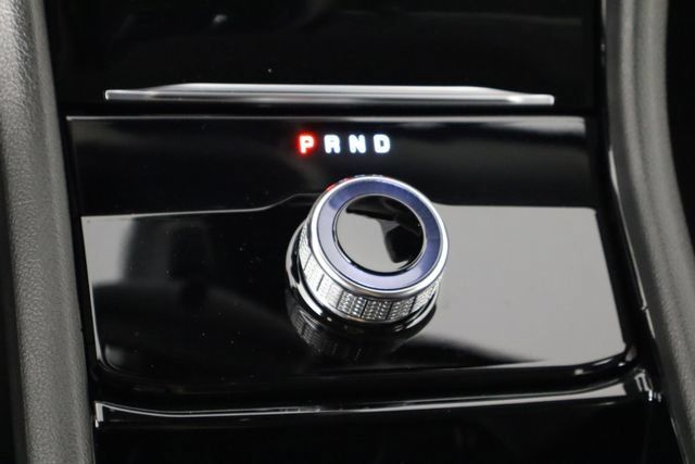 Used 2023 Jeep Grand Cherokee Limited w/ Black Appearance Package RWD image 29