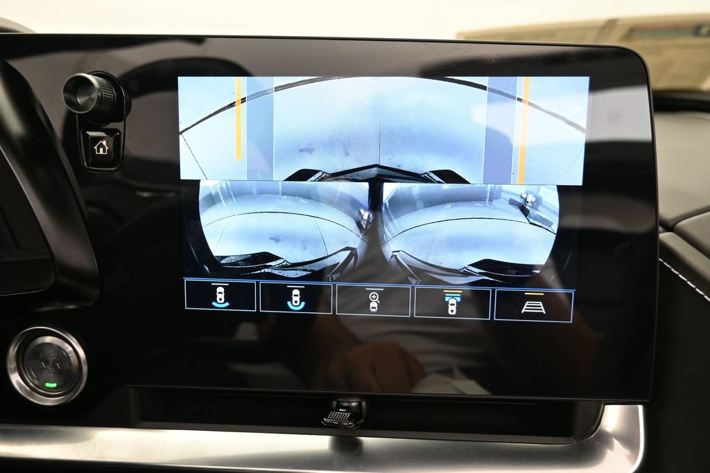 Used 2023 Chevrolet Corvette Stingray Premium Conv w/ Battery Protection Package RWD image 33