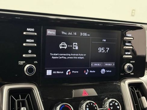 Used 2022 Kia Sorento LX FWD image 24