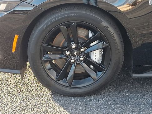 Used 2025 Ford Mustang GT image 8