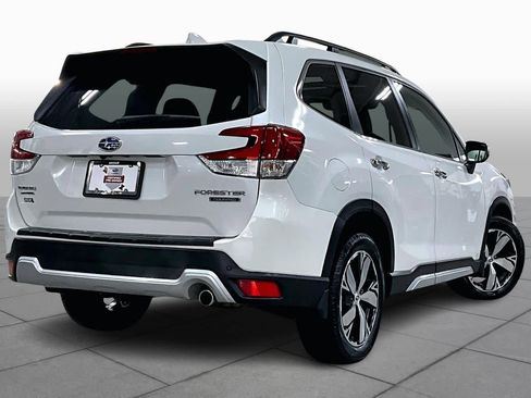 Used 2019 Subaru Forester Touring image 12