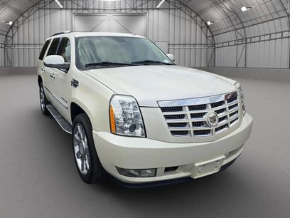 Used 2012 Cadillac Escalade Luxury