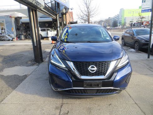 Used 2020 Nissan Murano S w/ Technology Package image 2