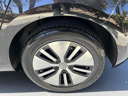 Used 2019 Volkswagen e-Golf SE w/ Driver Assistance Package FWD image 70