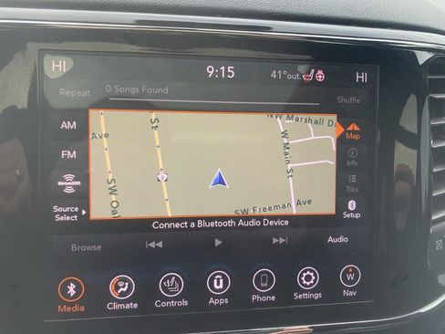 Used 2020 Jeep Grand Cherokee Overland image 19