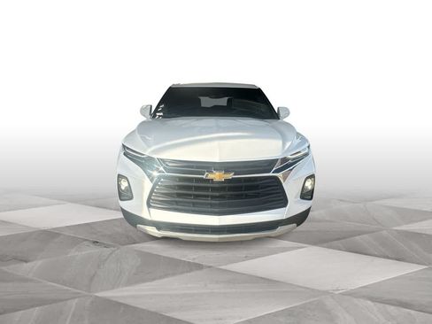 Used 2021 Chevrolet Blazer LT FWD image 3