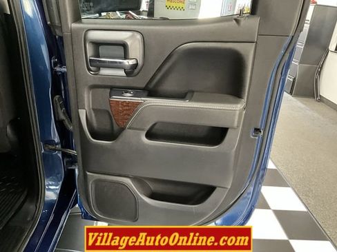 Used 2017 GMC Sierra 1500 SLE w/ Elevation Edition AWD/4WD image 29