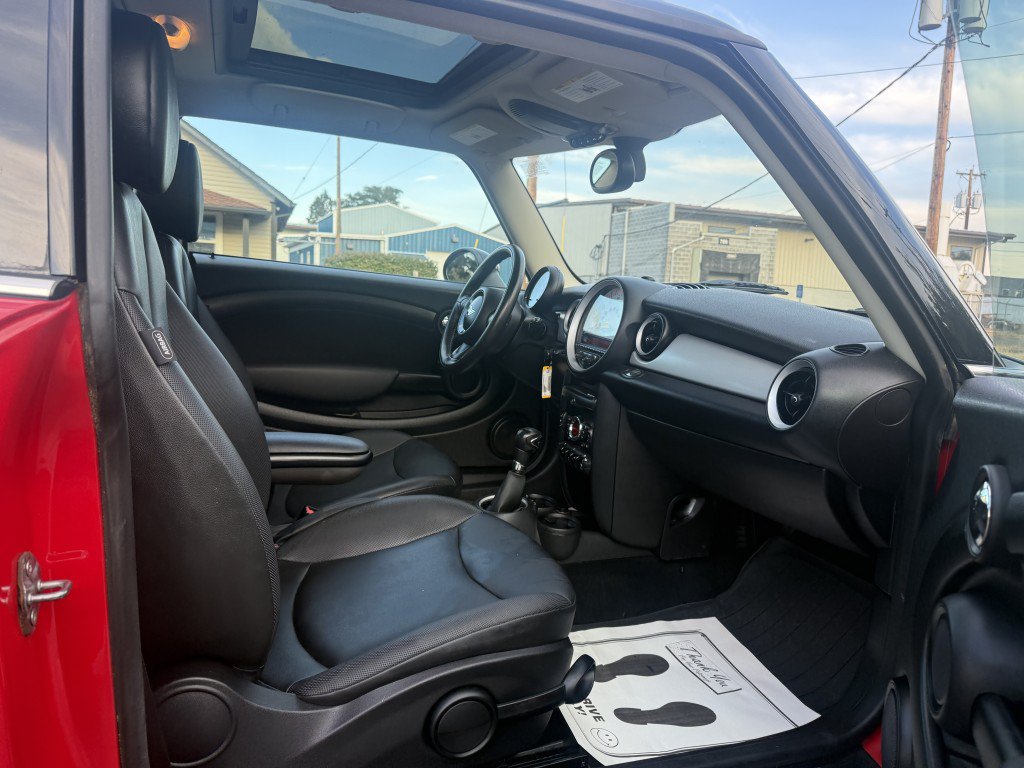 Used 2012 MINI Cooper Hardtop FWD image 13