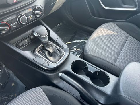 Used 2025 Kia Soul LX w/ LX Technology Package image 46