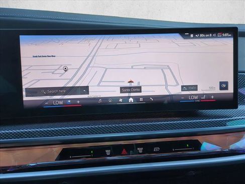 Used 2023 BMW 760i xDrive w/ Parking Assistance Package image 13