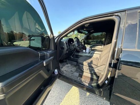 Used 2018 Ford F150 XLT w/ Equipment Group 302A Luxury AWD/4WD image 16