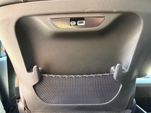New 2026 Chrysler Pacifica Select w/ S Appearance Package FWD image 31