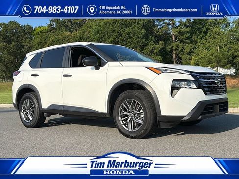 Used 2024 Nissan Rogue S FWD image 1