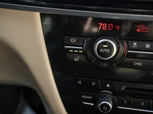 Used 2015 BMW X5 xDrive35d image 20