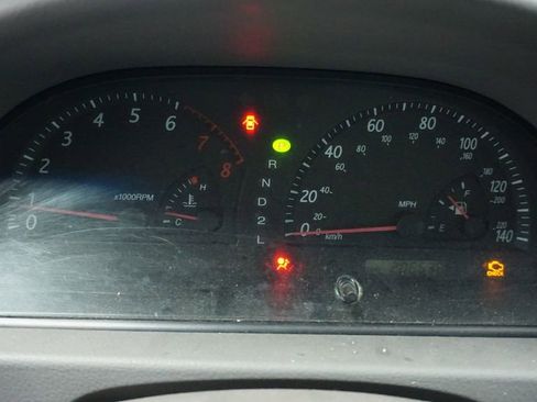 Used 2003 Toyota Camry LE image 26