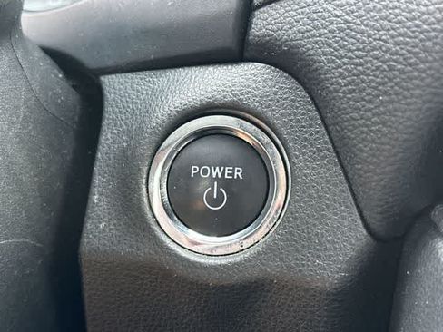 Used 2025 Toyota RAV4 XLE Premium w/ Weather Package AWD/4WD image 11