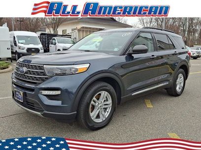 Certified 2022 Ford Explorer XLT w/ Equipment Group 202A