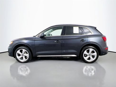 Used 2021 Audi Q5 Prestige w/ Prestige Package image 4