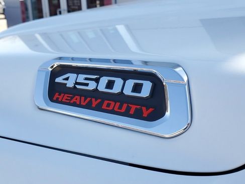 New 2024 RAM 4500 SLT w/ Quick Order Package 2YG SLT image 33