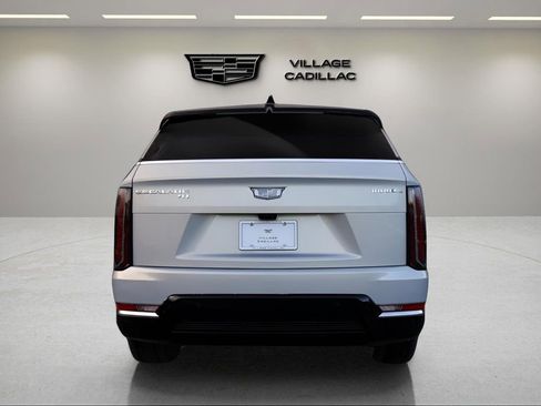 New 2025 Cadillac Escalade IQ Luxury 2 image 4
