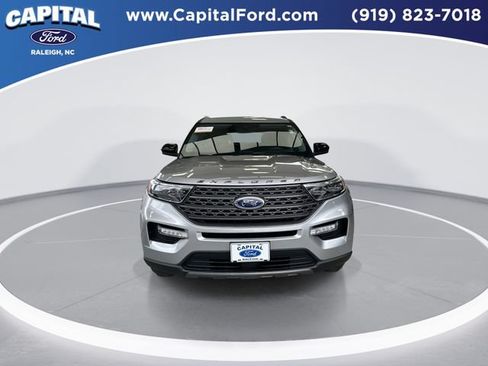 Certified 2023 Ford Explorer XLT w/ Equipment Group 202A RWD image 3