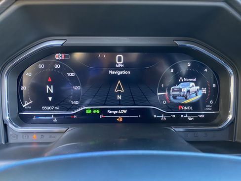 Used 2024 GMC Sierra 2500 AT4X image 23